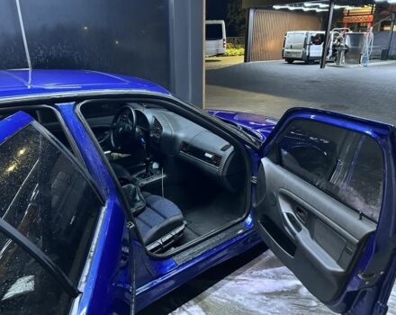 Синий БМВ 3 Серия, объемом двигателя 2.8 л и пробегом 30 тыс. км за 8200 $, фото 10 на Automoto.ua