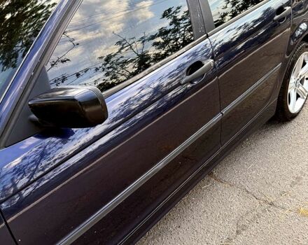 Синий БМВ 3 Серия, объемом двигателя 2 л и пробегом 300 тыс. км за 3350 $, фото 4 на Automoto.ua