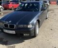 Синий БМВ 3 Серия, объемом двигателя 1.8 л и пробегом 300 тыс. км за 4500 $, фото 3 на Automoto.ua