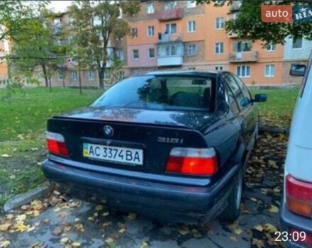 Синий БМВ 3 Серия, объемом двигателя 1.8 л и пробегом 300 тыс. км за 4500 $, фото 1 на Automoto.ua