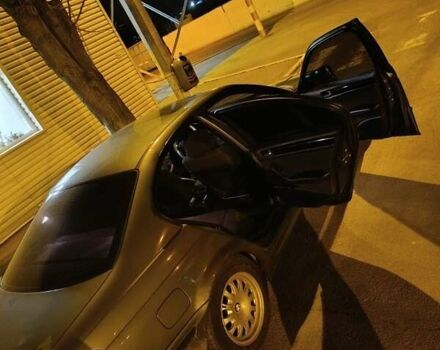 Синий БМВ 3 Серия, объемом двигателя 1.9 л и пробегом 300 тыс. км за 4300 $, фото 7 на Automoto.ua