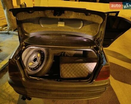 Синий БМВ 3 Серия, объемом двигателя 1.9 л и пробегом 300 тыс. км за 4300 $, фото 4 на Automoto.ua