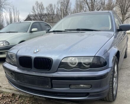 Синий БМВ 3 Серия, объемом двигателя 1.9 л и пробегом 220 тыс. км за 2400 $, фото 5 на Automoto.ua