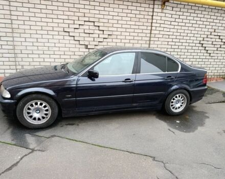 Синий БМВ 3 Серия, объемом двигателя 2.5 л и пробегом 323 тыс. км за 3000 $, фото 1 на Automoto.ua
