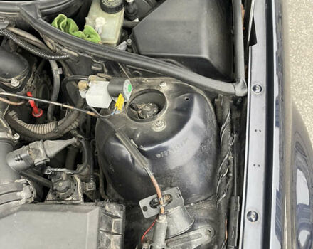 Синий БМВ 3 Серия, объемом двигателя 1.9 л и пробегом 320 тыс. км за 4700 $, фото 70 на Automoto.ua