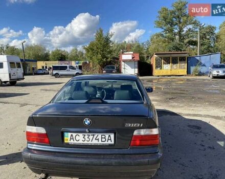 Синий БМВ 3 Серия, объемом двигателя 1.8 л и пробегом 300 тыс. км за 4500 $, фото 4 на Automoto.ua