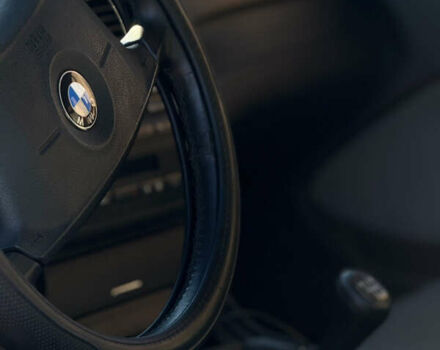 Синій БМВ 3 Серія, об'ємом двигуна 1.95 л та пробігом 340 тис. км за 2999 $, фото 13 на Automoto.ua