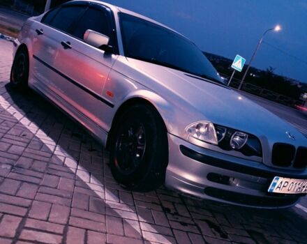 Синий БМВ 3 Серия, объемом двигателя 2 л и пробегом 275 тыс. км за 3800 $, фото 4 на Automoto.ua