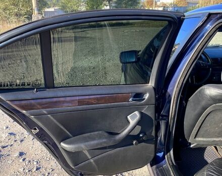 Синий БМВ 3 Серия, объемом двигателя 2 л и пробегом 300 тыс. км за 6000 $, фото 5 на Automoto.ua