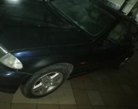 Синій БМВ 3 Серія, об'ємом двигуна 2 л та пробігом 500 тис. км за 800 $, фото 9 на Automoto.ua