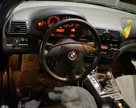 Синий БМВ 3 Серия, объемом двигателя 1.9 л и пробегом 370 тыс. км за 3000 $, фото 12 на Automoto.ua