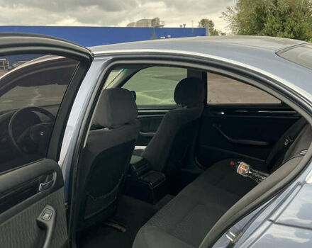 Синій БМВ 3 Серія, об'ємом двигуна 2 л та пробігом 295 тис. км за 4500 $, фото 6 на Automoto.ua