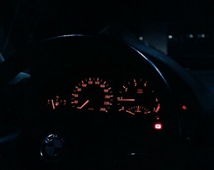 Синій БМВ 3 Серія, об'ємом двигуна 2 л та пробігом 295 тис. км за 5000 $, фото 5 на Automoto.ua