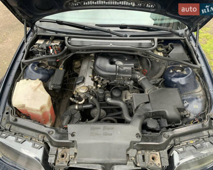 Синій БМВ 3 Серія, об'ємом двигуна 1.9 л та пробігом 340 тис. км за 4700 $, фото 10 на Automoto.ua