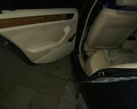 Синій БМВ 3 Серія, об'ємом двигуна 2 л та пробігом 500 тис. км за 800 $, фото 5 на Automoto.ua