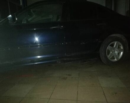 Синій БМВ 3 Серія, об'ємом двигуна 2 л та пробігом 500 тис. км за 800 $, фото 1 на Automoto.ua