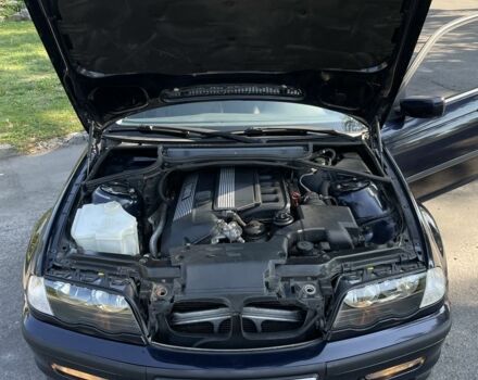 Синий БМВ 3 Серия, объемом двигателя 2 л и пробегом 255 тыс. км за 5500 $, фото 12 на Automoto.ua