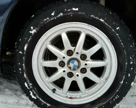 Синий БМВ 3 Серия, объемом двигателя 1.9 л и пробегом 290 тыс. км за 4600 $, фото 2 на Automoto.ua