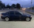 Синий БМВ 3 Серия, объемом двигателя 2 л и пробегом 280 тыс. км за 4600 $, фото 6 на Automoto.ua