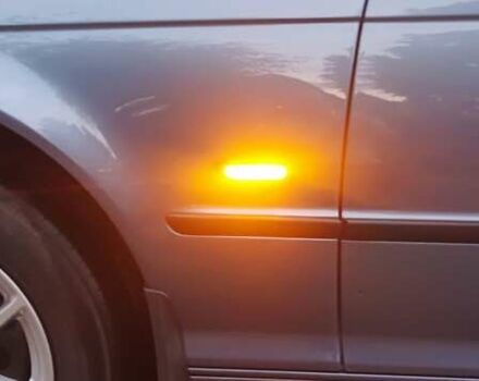 Синий БМВ 3 Серия, объемом двигателя 1.9 л и пробегом 275 тыс. км за 5100 $, фото 5 на Automoto.ua