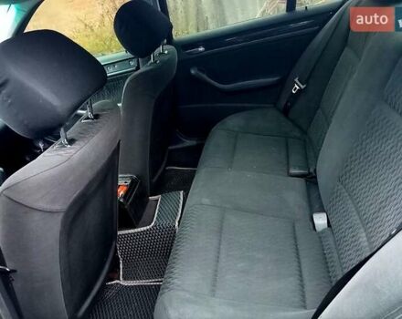 Синий БМВ 3 Серия, объемом двигателя 2 л и пробегом 325 тыс. км за 3700 $, фото 4 на Automoto.ua