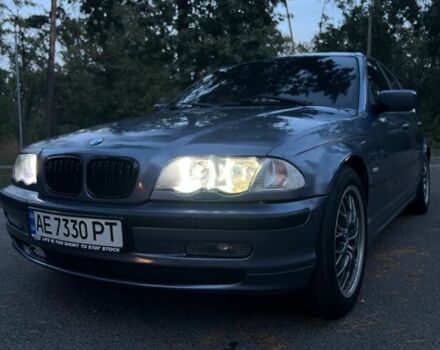 Синий БМВ 3 Серия, объемом двигателя 3 л и пробегом 415 тыс. км за 4750 $, фото 3 на Automoto.ua