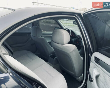 Синій БМВ 3 Серія, об'ємом двигуна 2 л та пробігом 413 тис. км за 5500 $, фото 15 на Automoto.ua