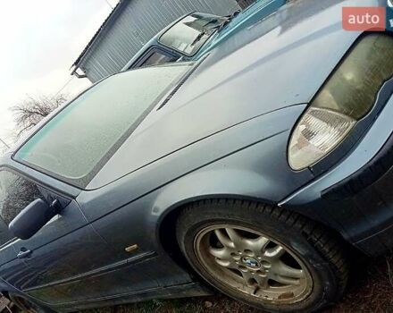 Синий БМВ 3 Серия, объемом двигателя 2 л и пробегом 325 тыс. км за 3700 $, фото 6 на Automoto.ua
