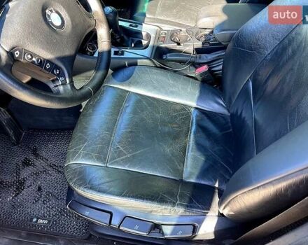 Синій БМВ 3 Серія, об'ємом двигуна 2 л та пробігом 267 тис. км за 3400 $, фото 4 на Automoto.ua