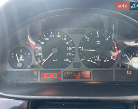 Синій БМВ 3 Серія, об'ємом двигуна 2 л та пробігом 250 тис. км за 3100 $, фото 13 на Automoto.ua