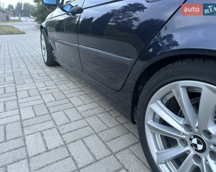 Синій БМВ 3 Серія, об'ємом двигуна 2 л та пробігом 301 тис. км за 4399 $, фото 10 на Automoto.ua