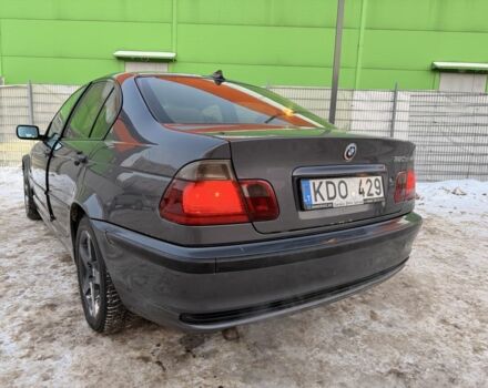 Синий БМВ 3 Серия, объемом двигателя 2 л и пробегом 280 тыс. км за 2500 $, фото 8 на Automoto.ua