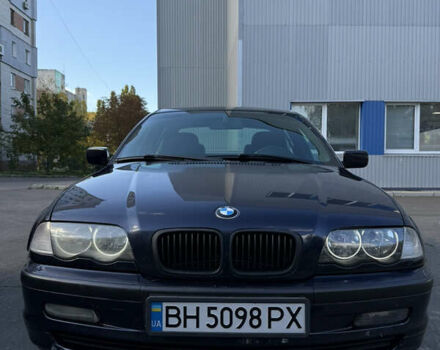 Синий БМВ 3 Серия, объемом двигателя 2.2 л и пробегом 320 тыс. км за 5000 $, фото 1 на Automoto.ua