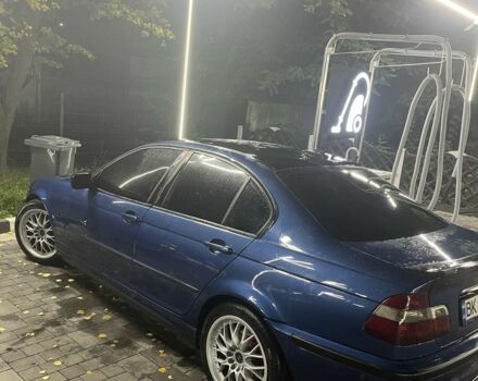 Синий БМВ 3 Серия, объемом двигателя 2 л и пробегом 3 тыс. км за 4500 $, фото 2 на Automoto.ua