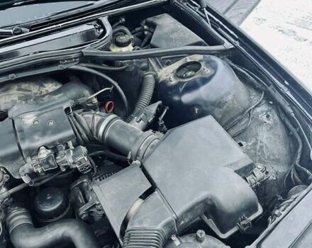 Синий БМВ 3 Серия, объемом двигателя 1.9 л и пробегом 212 тыс. км за 4400 $, фото 6 на Automoto.ua