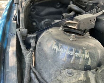 Синий БМВ 3 Серия, объемом двигателя 2 л и пробегом 359 тыс. км за 6700 $, фото 16 на Automoto.ua