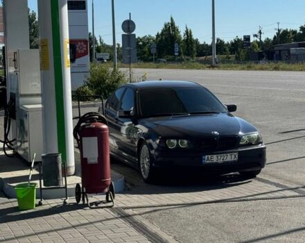 Синий БМВ 3 Серия, объемом двигателя 2 л и пробегом 390 тыс. км за 5700 $, фото 6 на Automoto.ua