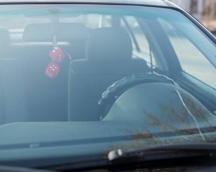 Синий БМВ 3 Серия, объемом двигателя 1.8 л и пробегом 320 тыс. км за 3500 $, фото 9 на Automoto.ua