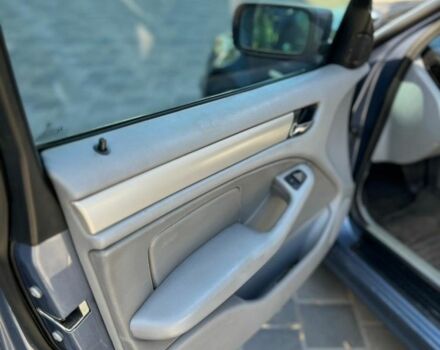 Синій БМВ 3 Серія, об'ємом двигуна 2 л та пробігом 397 тис. км за 4999 $, фото 7 на Automoto.ua