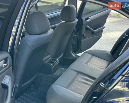 Синій БМВ 3 Серія, об'ємом двигуна 1.8 л та пробігом 250 тис. км за 4599 $, фото 23 на Automoto.ua