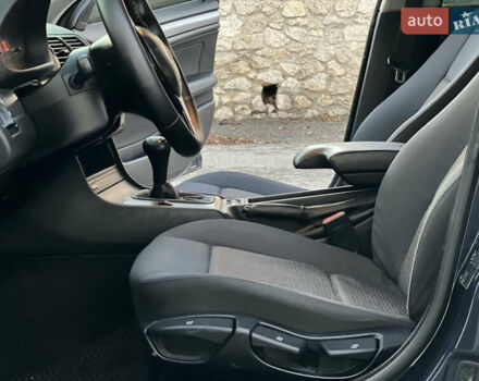 Синий БМВ 3 Серия, объемом двигателя 1.8 л и пробегом 250 тыс. км за 4399 $, фото 86 на Automoto.ua