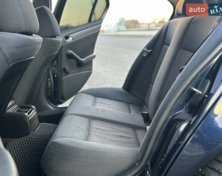 Синій БМВ 3 Серія, об'ємом двигуна 1.8 л та пробігом 250 тис. км за 4799 $, фото 22 на Automoto.ua