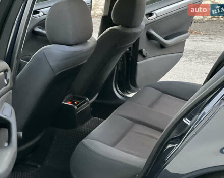 Синий БМВ 3 Серия, объемом двигателя 1.8 л и пробегом 250 тыс. км за 4399 $, фото 89 на Automoto.ua