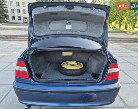 Синий БМВ 3 Серия, объемом двигателя 2 л и пробегом 310 тыс. км за 5500 $, фото 6 на Automoto.ua