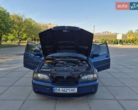 Синий БМВ 3 Серия, объемом двигателя 2 л и пробегом 310 тыс. км за 5500 $, фото 8 на Automoto.ua