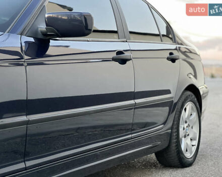 Синий БМВ 3 Серия, объемом двигателя 1.8 л и пробегом 250 тыс. км за 4399 $, фото 53 на Automoto.ua