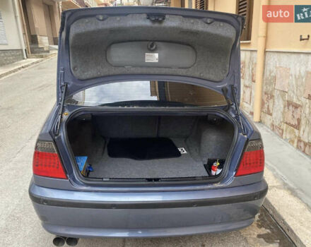 Синий БМВ 3 Серия, объемом двигателя 1.8 л и пробегом 124 тыс. км за 5200 $, фото 4 на Automoto.ua