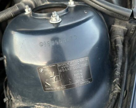 Синій БМВ 3 Серія, об'ємом двигуна 2 л та пробігом 360 тис. км за 6400 $, фото 20 на Automoto.ua