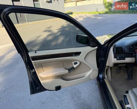 Синий БМВ 3 Серия, объемом двигателя 2 л и пробегом 385 тыс. км за 5650 $, фото 30 на Automoto.ua