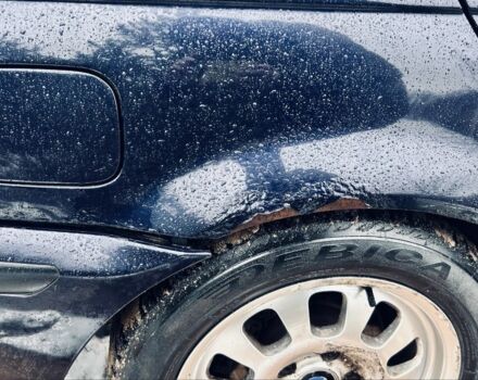 Синий БМВ 3 Серия, объемом двигателя 0 л и пробегом 300 тыс. км за 5878 $, фото 17 на Automoto.ua